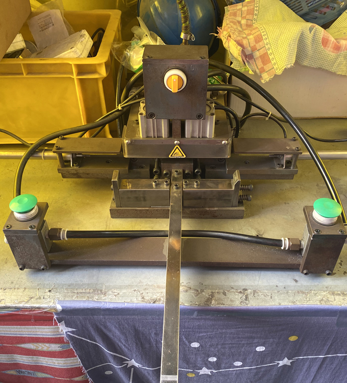 米兰体育网页版折弯机